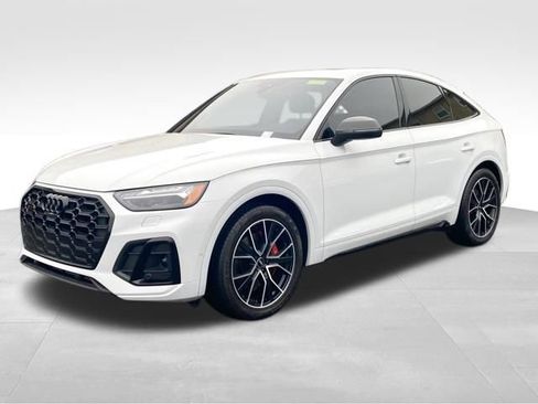 Used 2023 Audi SQ5 Prestige image 3