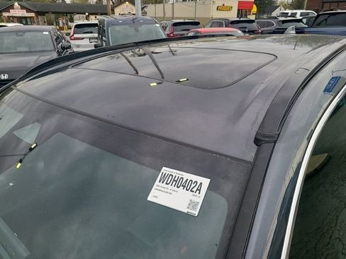 Used 2025 Honda CR-V Sport image 17