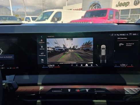 Used 2025 BMW X3 xDrive30i w/ Convenience Package image 14