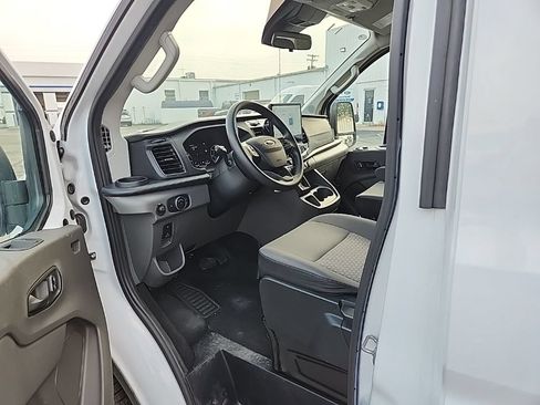 Used 2024 Ford Transit 350 XLT RWD image 12