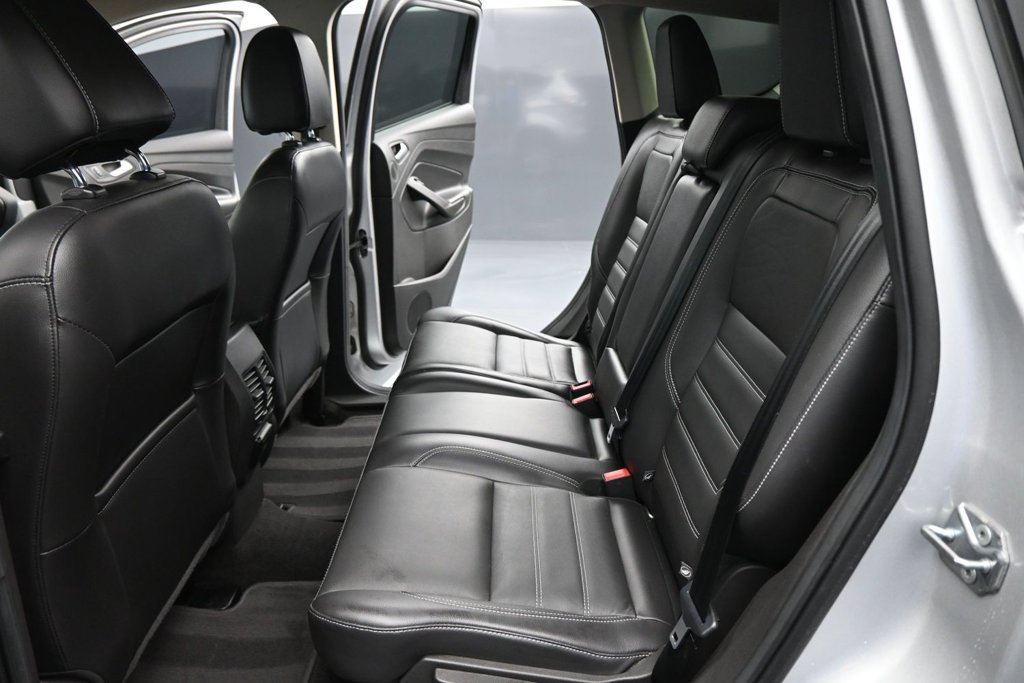 Used 2017 Ford Escape Titanium FWD image 18