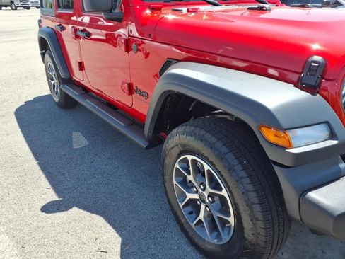 New 2026 Jeep Wrangler Unlimited Sport AWD/4WD image 20