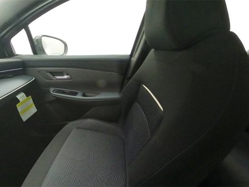 New 2026 Nissan Leaf w/ Floor Mat Package (S+) image 28