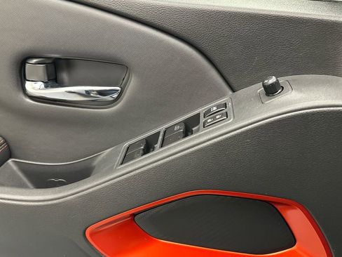 Certified 2022 Nissan Frontier PRO-4X AWD/4WD image 16