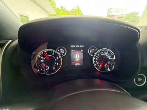 Used 2024 RAM 2500 Big Horn AWD/4WD image 19