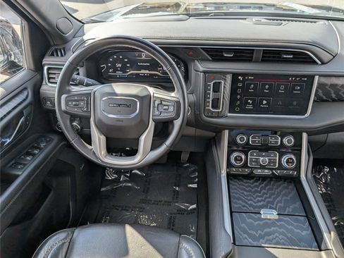Certified 2023 GMC Yukon Denali image 19