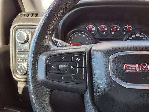 Used 2024 GMC Sierra 2500 Pro w/ Convenience Package image 32