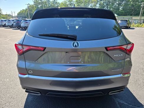 Used 2024 Acura MDX SH-AWD w/ Technology Package image 4