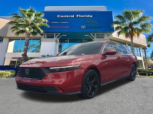 Used 2023 Honda Accord EX image 9