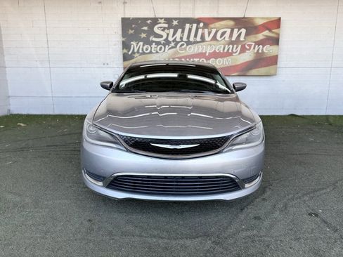 Used 2015 Chrysler 200 Limited image 8
