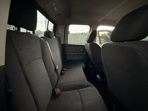 Used 2019 RAM 1500 Warlock AWD/4WD image 38