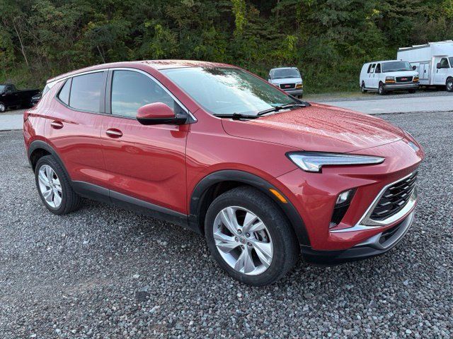 Used 2024 Buick Encore GX Preferred w/ Comfort Package AWD/4WD image 7