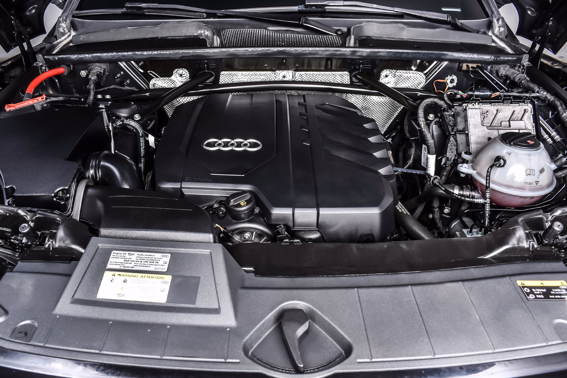 Used 2023 Audi Q5 2.0T Premium Plus w/ Premium Plus Package AWD/4WD image 9