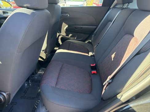 Used 2019 Chevrolet Sonic LT image 13