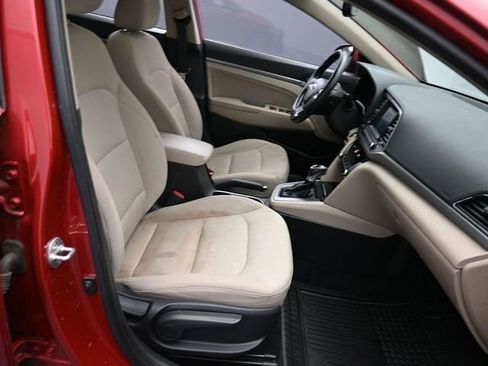 Used 2017 Hyundai Elantra Value Edition image 27