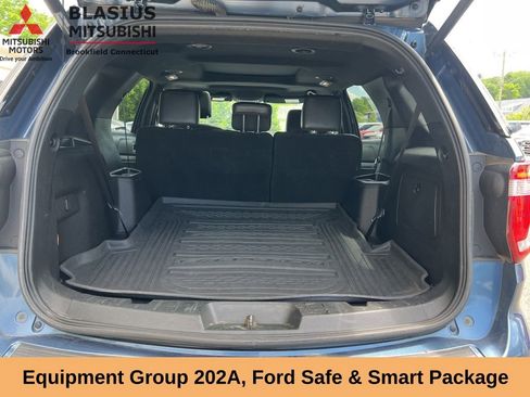 Used 2018 Ford Explorer XLT w/ Equipment Group 202A AWD/4WD image 10