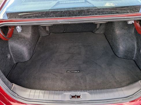 Used 2025 Nissan Altima 2.5 SV AWD/4WD image 30
