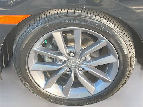 Used 2019 Honda Civic EX image 30