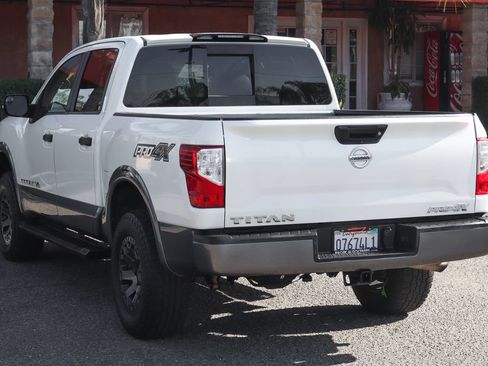 Used 2018 Nissan Titan PRO-4X AWD/4WD image 6