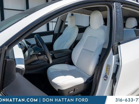 Used 2021 Tesla Model Y Long Range AWD/4WD image 4