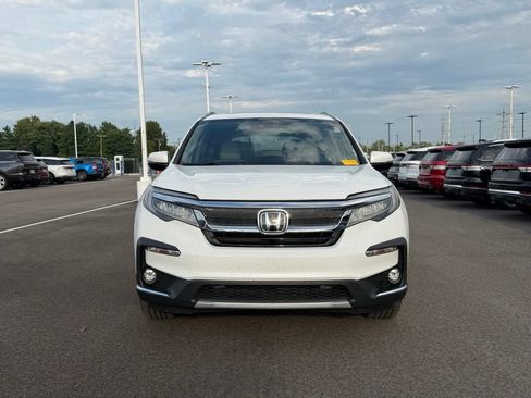 Used 2020 Honda Pilot Touring image 2