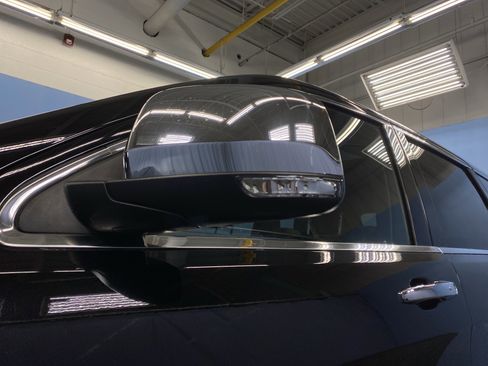 Used 2019 Jeep Grand Cherokee Limited w/ Luxury Group II image 51