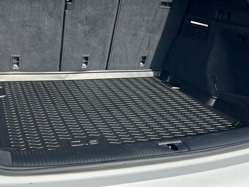 Used 2021 Audi Q5 Premium Plus w/ Premium Plus Package image 27