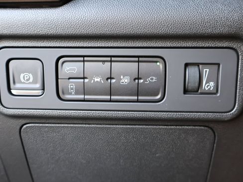 Used 2024 GMC Hummer EV 3X w/ Extreme Off-Road Package image 22