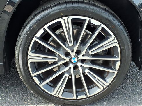 Used 2023 BMW X1 xDrive28i w/ M Sport Package image 9