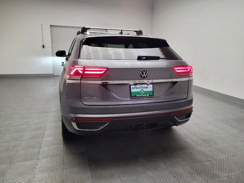 Used 2020 Volkswagen Atlas Cross Sport SEL AWD/4WD image 6