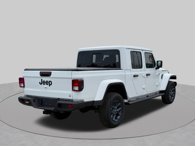 New 2026 Jeep Gladiator Sport AWD/4WD image 3
