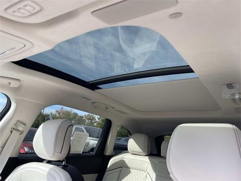 New 2026 Lincoln Nautilus Black Label w/ Jet Appearance Package image 25