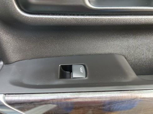 Used 2021 Chevrolet Silverado 3500 LTZ w/ LTZ Convenience Package image 71