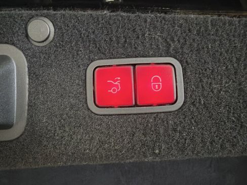 Used 2015 Mercedes-Benz S 550 Sedan image 46