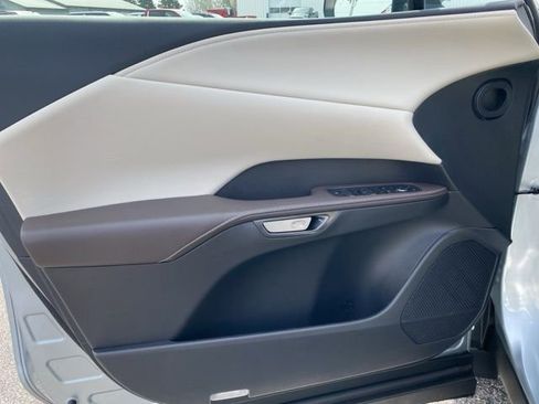 Used 2024 Lexus RX 350 w/ Convenience Package image 14