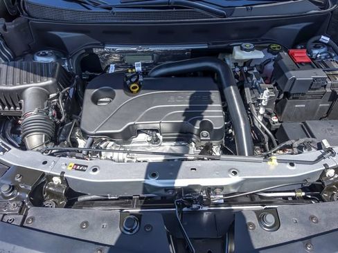 New 2026 Chevrolet Equinox LT FWD image 9