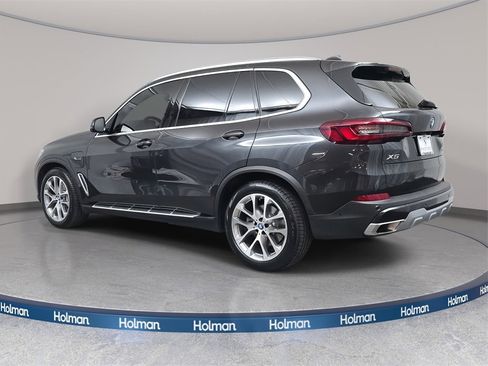 Used 2023 BMW X5 xDrive45e image 8