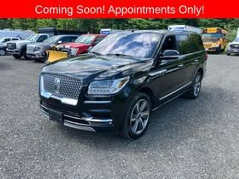 Used 2019 Lincoln Navigator Reserve AWD/4WD image 1