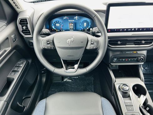 New 2025 Ford Bronco Sport Outer Banks w/ Outer Banks Tech Package+ AWD/4WD image 20