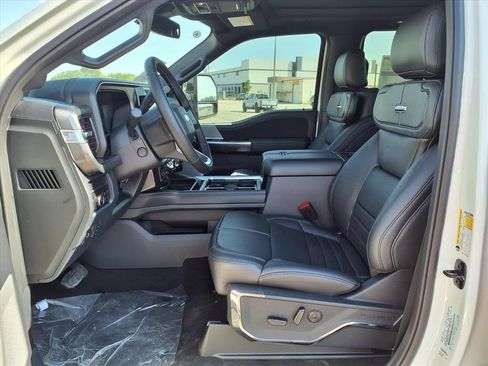 New 2026 Ford F250 Platinum image 21