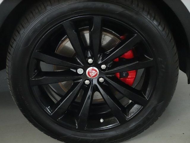 Used 2020 Jaguar E-PACE R-Dynamic S AWD/4WD image 42