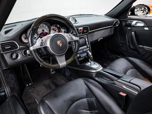 Used 2009 Porsche 911 Carrera S image 4