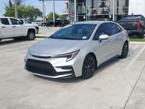 Certified 2026 Toyota Corolla SE FWD image 7