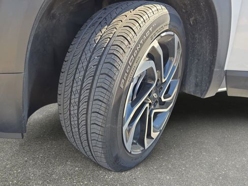 Used 2025 Chevrolet TrailBlazer RS w/ Convenience Package AWD/4WD image 29