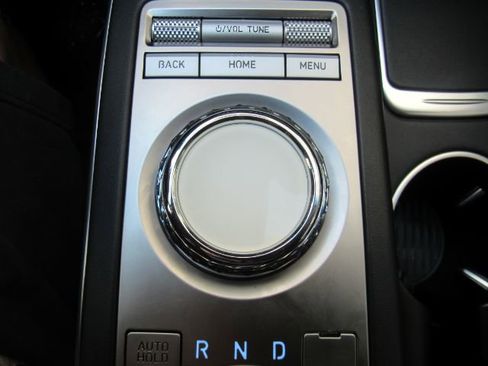 Used 2023 Genesis GV70 2.5T w/ Select Package image 56