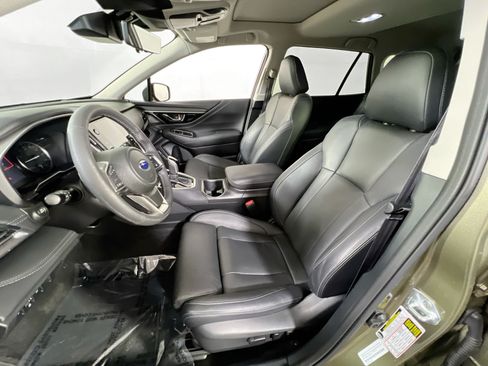 Used 2023 Subaru Outback Touring AWD/4WD image 22