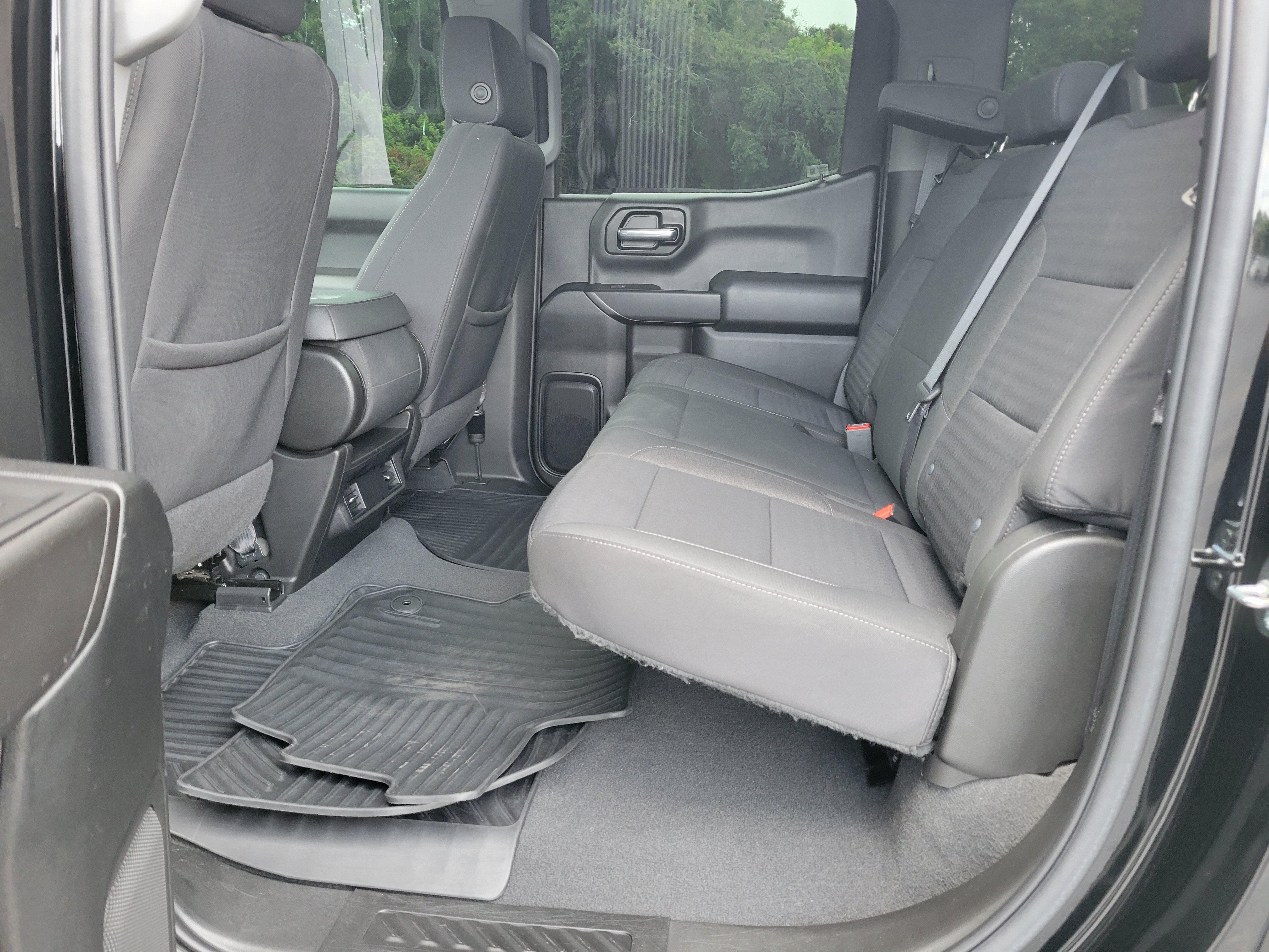 Certified 2022 Chevrolet Silverado 1500 Custom RWD image 33