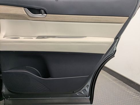 Used 2022 Hyundai Palisade SEL w/ 8P Bench Seat Package image 24