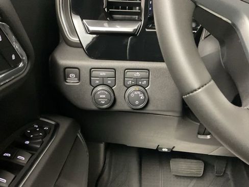 New 2025 Chevrolet Silverado 1500 LT w/ Convenience Package II image 13