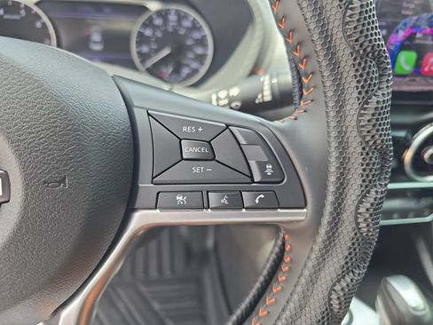 Used 2025 Nissan Sentra SR FWD image 24
